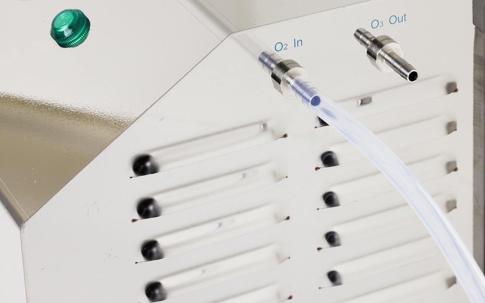 オゾンクラスター1400|日本製の業務用オゾン発生器|強力に脱臭・除菌・ウイルス対策を行いたい方に - ozonemart